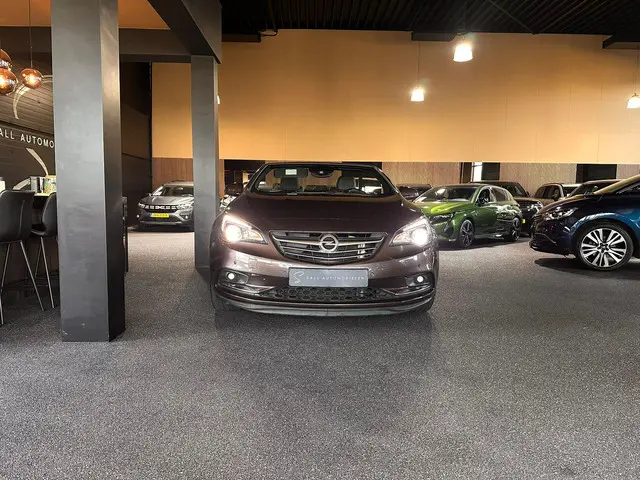 Opel Cascada 1.4 Turbo ecoFLEX Innovation 2016 Benzine 4