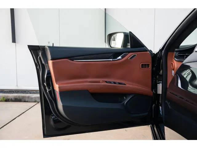 Maserati Quattroporte 3.0 Q4 2014 Benzine 19