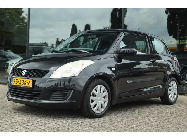 Suzuki Swift 1.2 COMFORT EASSS 2012 Benzine