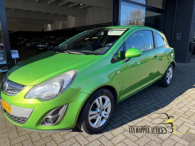Opel Corsa 1.2-16V Cosmo / apk 2-2027 2014 Benzine 4