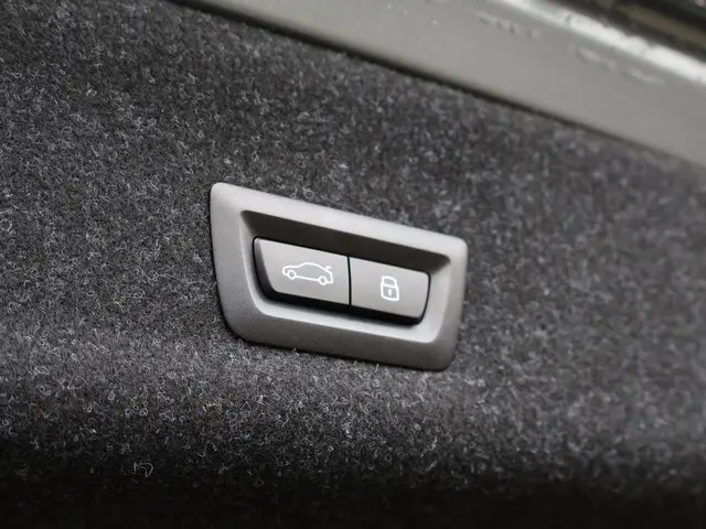 BMW 3 Serie 330e 2026 Hybride Benzine 49