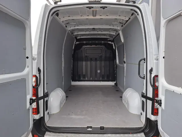 Opel Movano 2.3 Turbo L2H2 2020 Diesel 15