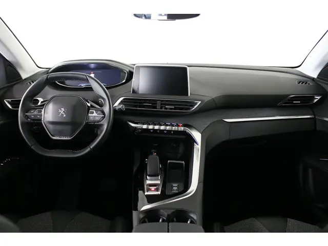 Peugeot 3008 1.6 HYbrid 225 Allure 2020 Hybride Benzine 4