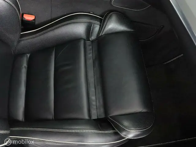 Volvo V90 2.0 T4 R-Design | ACC | PILOT | LEER | 2019 Benzine 44