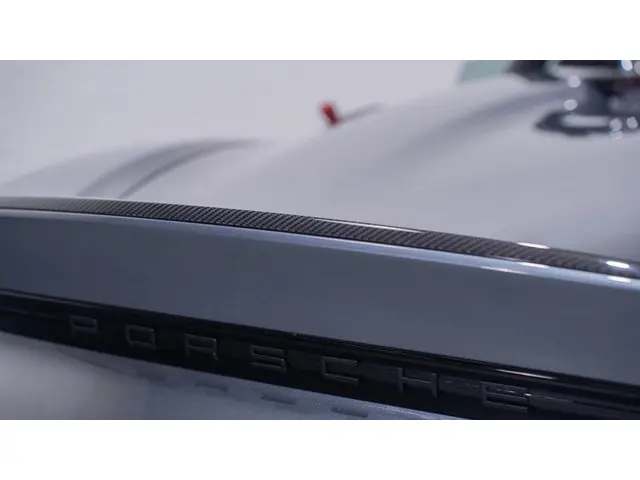 Porsche 718 Spyder RS 2024 Benzine 38