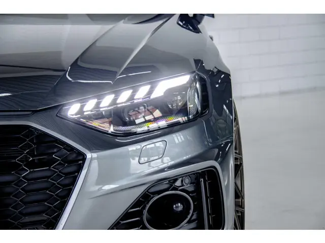 Audi RS4 Urban 2021 Benzine 24