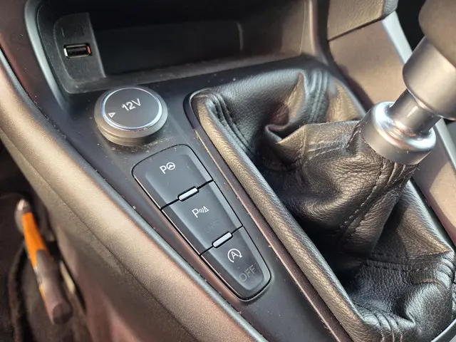 Ford Focus Wagon 1.0 ST-Line 2018 Benzine 14