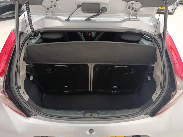 Toyota Aygo 1.0 VVT-i x-joy 2021 Benzine 9