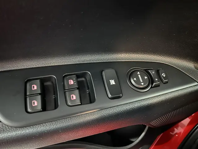 Kia Stonic 1.0 T-GDi DynamicPlusLine 2018 Benzine 18