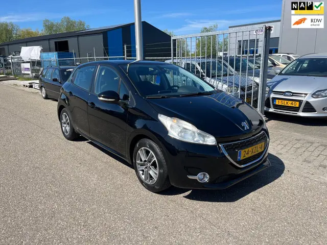 Peugeot 208 1.2 VTi Active 2012 Benzine