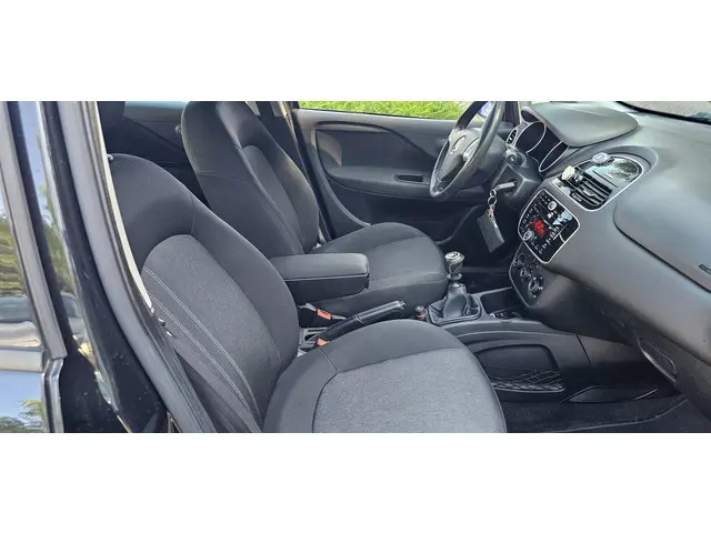Fiat Punto Evo 0.9 TwinAir Street 2015 Benzine 11