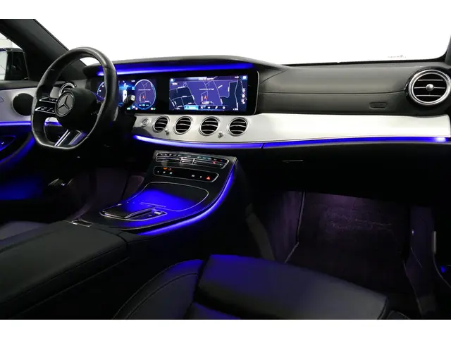Mercedes-Benz E-Klasse 200 AMG Line 2020 Benzine 2