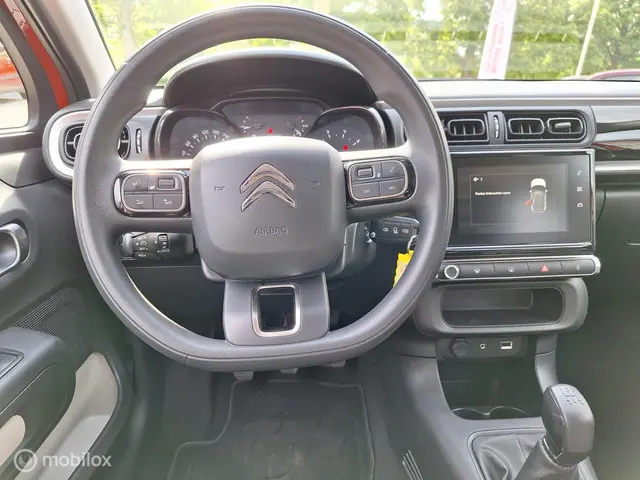 Citroën C3 1.2 PureTech ELLE 2018 Benzine 16
