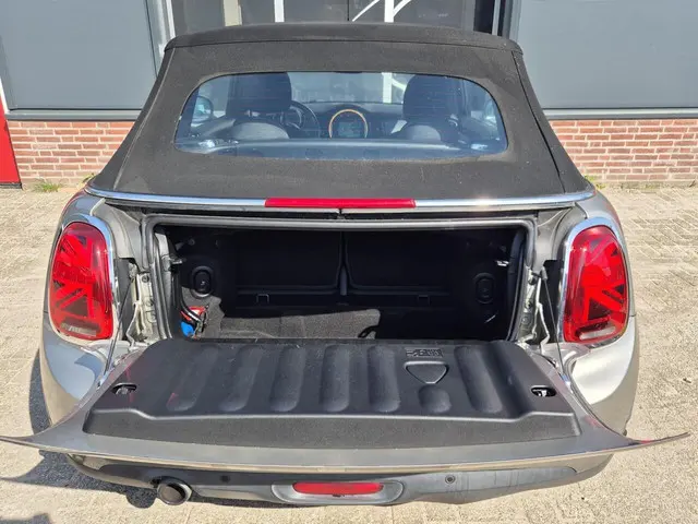 MINI Cooper Cabrio 1.5 2017 Benzine 21