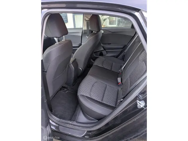 Kia Ceed 1.0 T-GDi DynamicLine 2021 Benzine 19