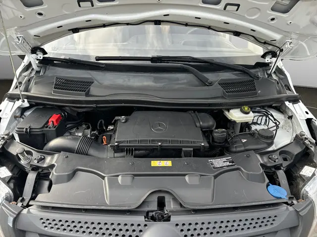 Mercedes-Benz Vito 111 CDI Functional- 2015 Diesel 18