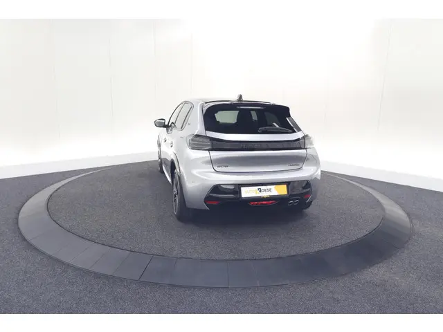 Peugeot 208 Hybrid 136 e-DCS6 GT 2024 Hybride Benzine 12