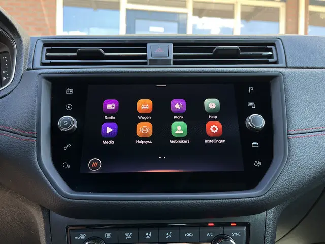 SEAT Arona TSI 115 pk FR Limited Edition 2020 Benzine 16