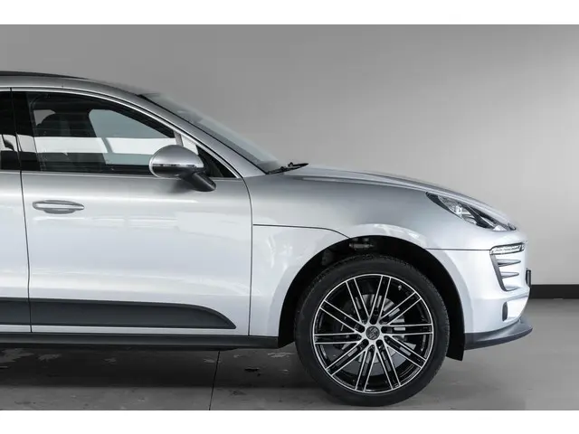 Porsche Macan 2.0 252 PK Panorama 21' 2017 Benzine 36