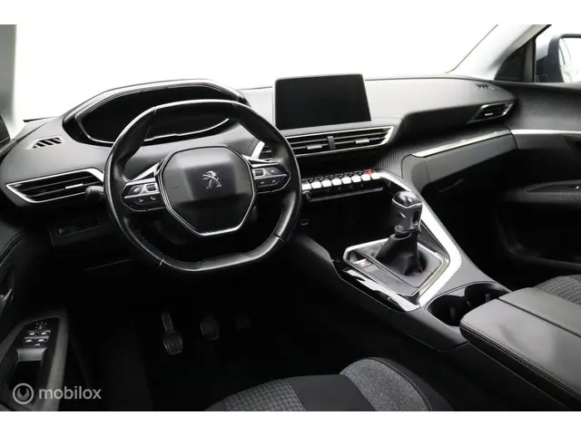 Peugeot 5008 1.2 PureTech Active 2018 Benzine 15