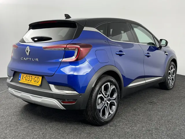 Renault Captur 1.0 TCe 90 Techno 2023 Benzine 3
