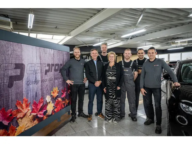 Ford Kuga 2.5 PHEV ST-Line 2024 Hybride Benzine 62