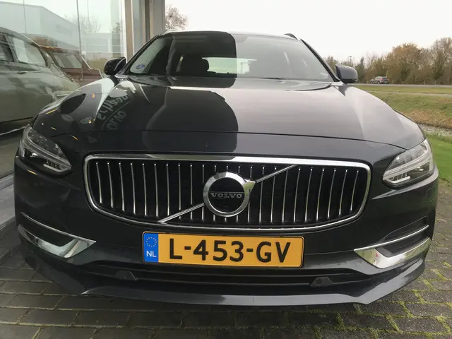 Volvo V90 2.0 T4 Inscription Automaat 2021 Benzine 4