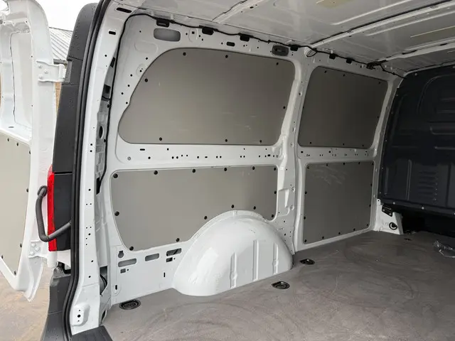 Mercedes-Benz eVito 112 Pro 66kWh 2024 Elektrisch 14