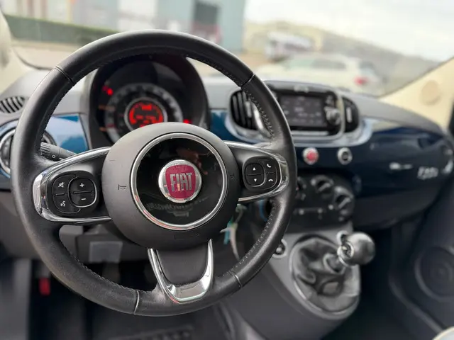 Fiat 500 Fiat 500, 1.2 Lounge Panoramadak 2016 Benzine 11