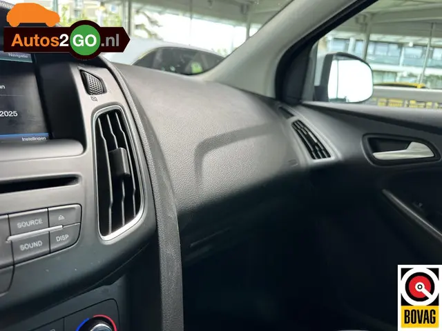 Ford Focus Wagon 1.0 Trend Edition 2015 Benzine 12