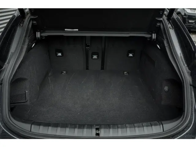 Porsche Taycan Cross Turismo 4 93 kWh 2021 Elektrisch 9