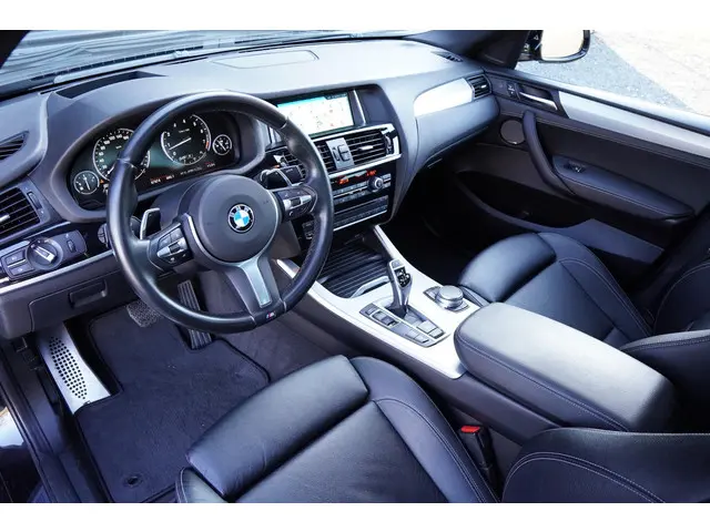 BMW X4 M40i High Executive 2018 Benzine 22