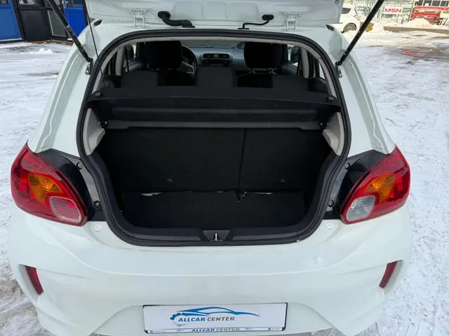 Mitsubishi Space Star 1.0 Cool+ 2020 Benzine 12