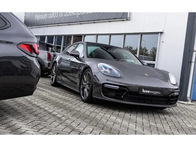 Porsche Panamera Sport Turismo 4 3.0 2017 Benzine 87