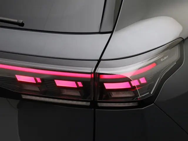 Volkswagen Tiguan 1.5eTSI/130PK Life DSG 2024 Benzine 36