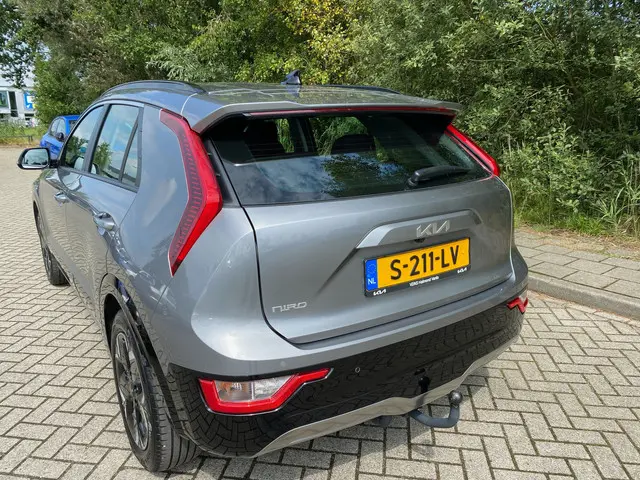 Kia Niro EV DynamicLine 64.8 kWh 2023 Elektrisch 7