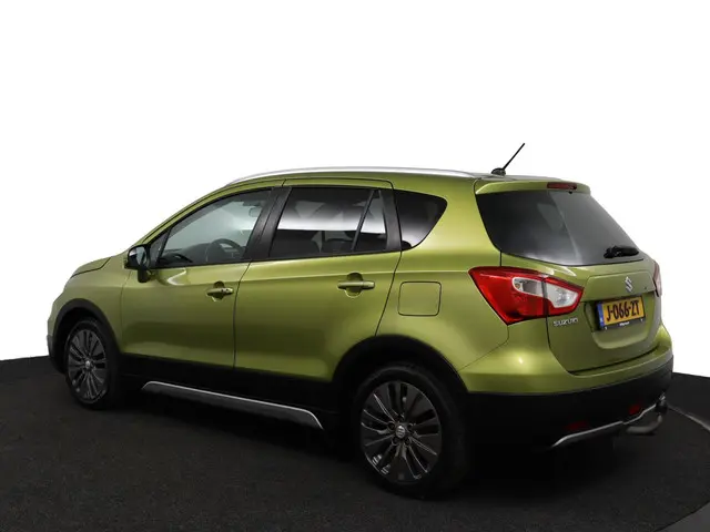 Suzuki S-Cross SX4 1.6 Business Edition Pro 2014 Benzine 12