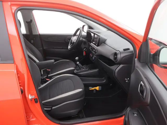 Hyundai i10 1.0 Comfort 2020 Benzine 25