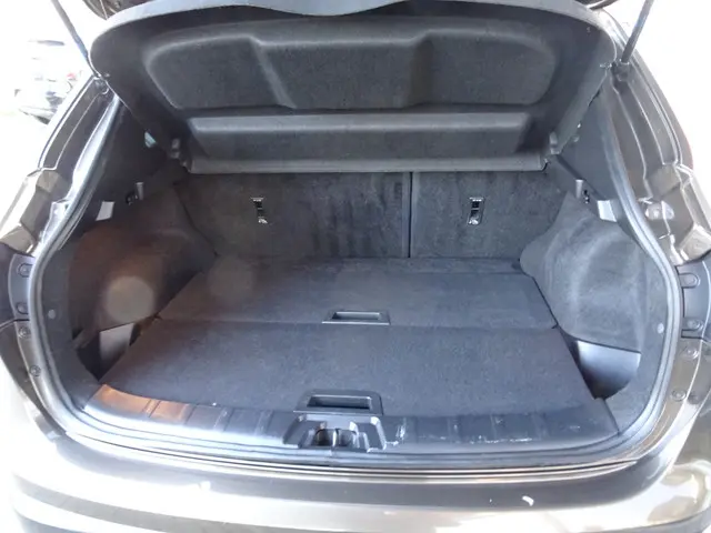 Nissan QASHQAI 1.2 Tekna 2014 Benzine 17