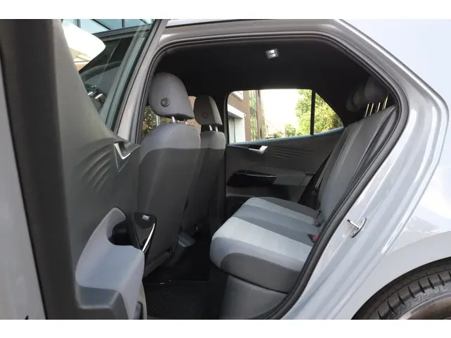 Volkswagen ID.3 45 kWh 2022 Elektrisch 8