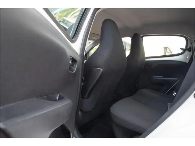 Citroën C1 1.0 VTi Shine 2016 Benzine 10