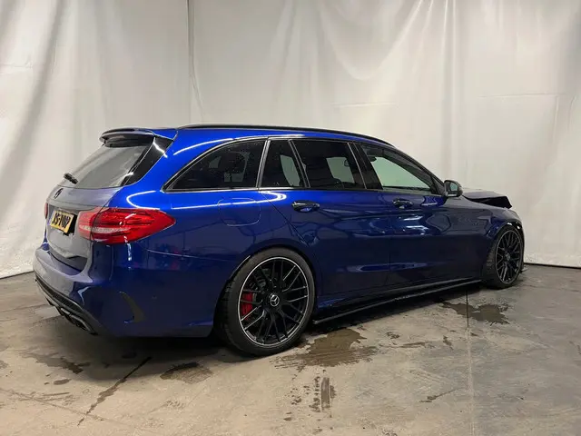 Mercedes-Benz C-Klasse Estate AMG 63 S 2016 Benzine 5