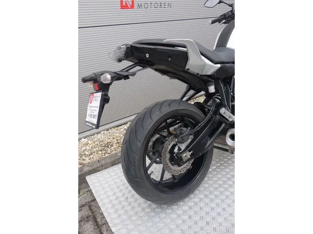 Yamaha TRACER 700 ABS 2020 Benzine 11