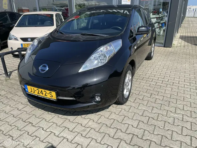Nissan Leaf Acenta 30 kWh 2016 Elektrisch 2