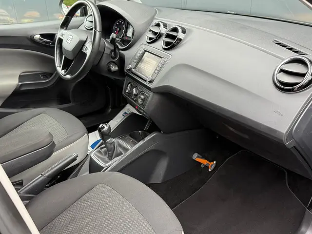 SEAT Ibiza ST 1.0 EcoTSI Style Connect 2016 Benzine 9