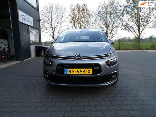 Citroën C4 Picasso 1.2 PureTech Selection 2017 Benzine