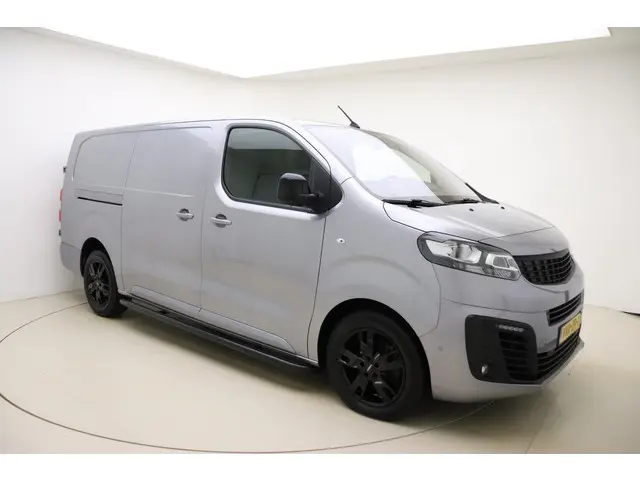 Opel Vivaro 2.0 CDTI L3H1 Innovation 2022 Diesel 4
