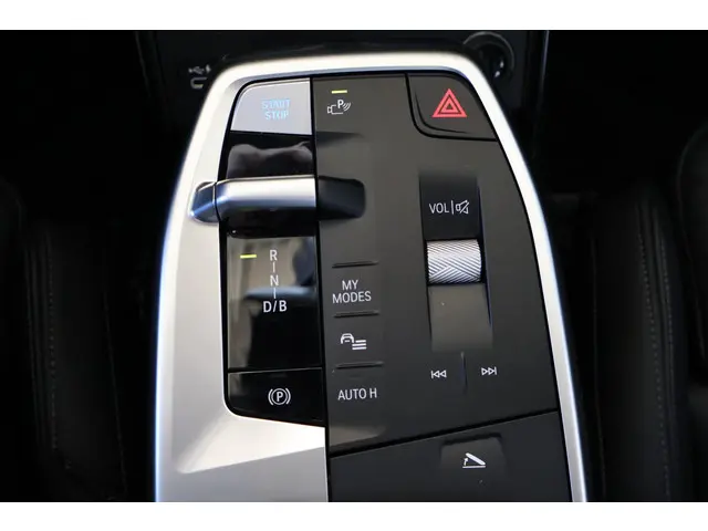 BMW iX2 xDrive30 2024 Elektrisch 21