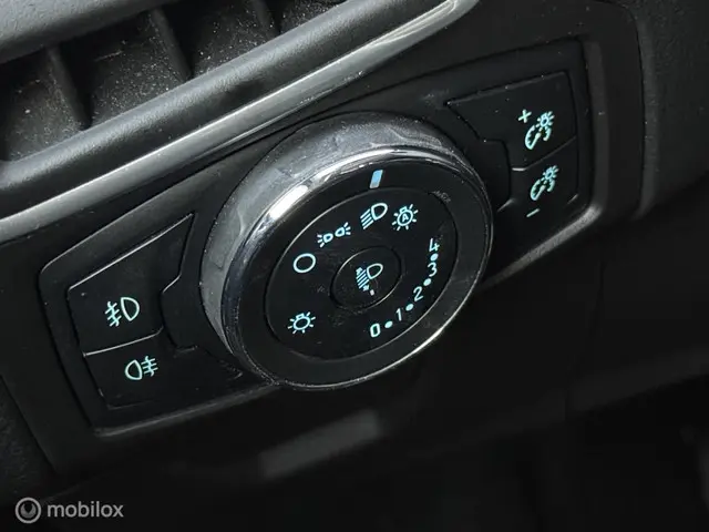 Ford Focus Wagon 1.0 EcoBoost Titanium 2013 Benzine 14