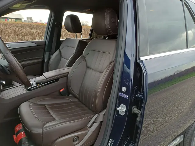 Mercedes-Benz GLE 500 e 4MATIC 2017 Hybride Benzine 2